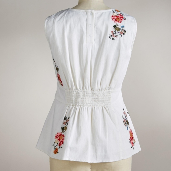 🆕🌿SUNDANCE EMBROIDERED PEPLUM🌿 - Picture 2 of 3